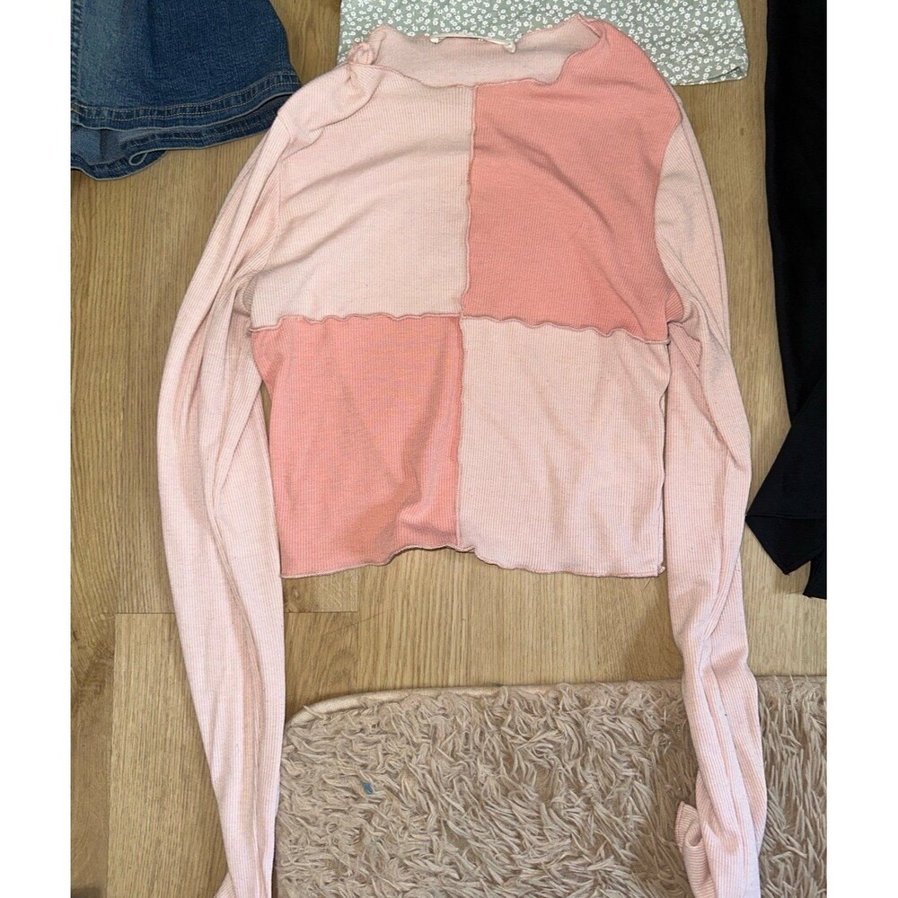 American threads long sleeve pink top